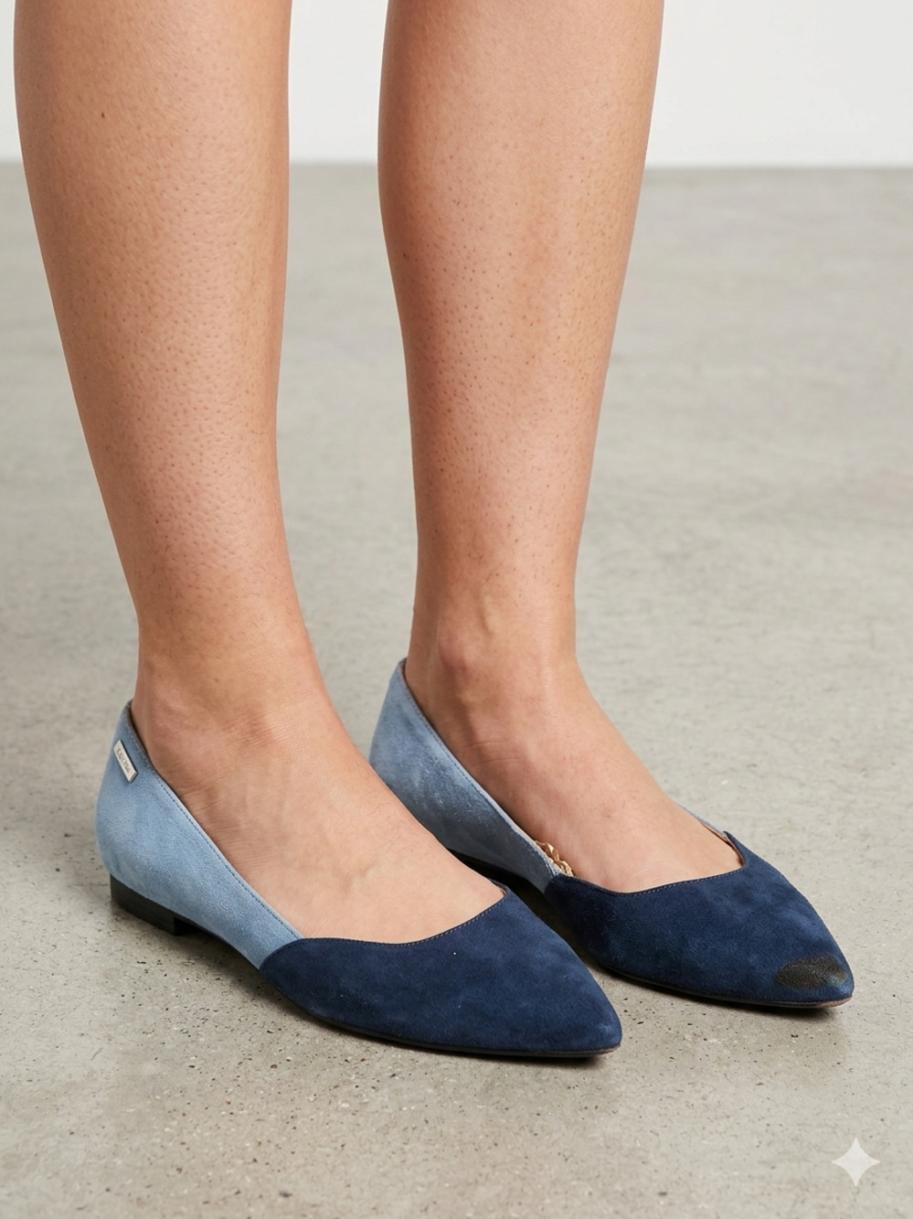 Calvin Klein Lacee Blue Ombre Suede Pointed Toe Flat Shoes Womens Size 9.5